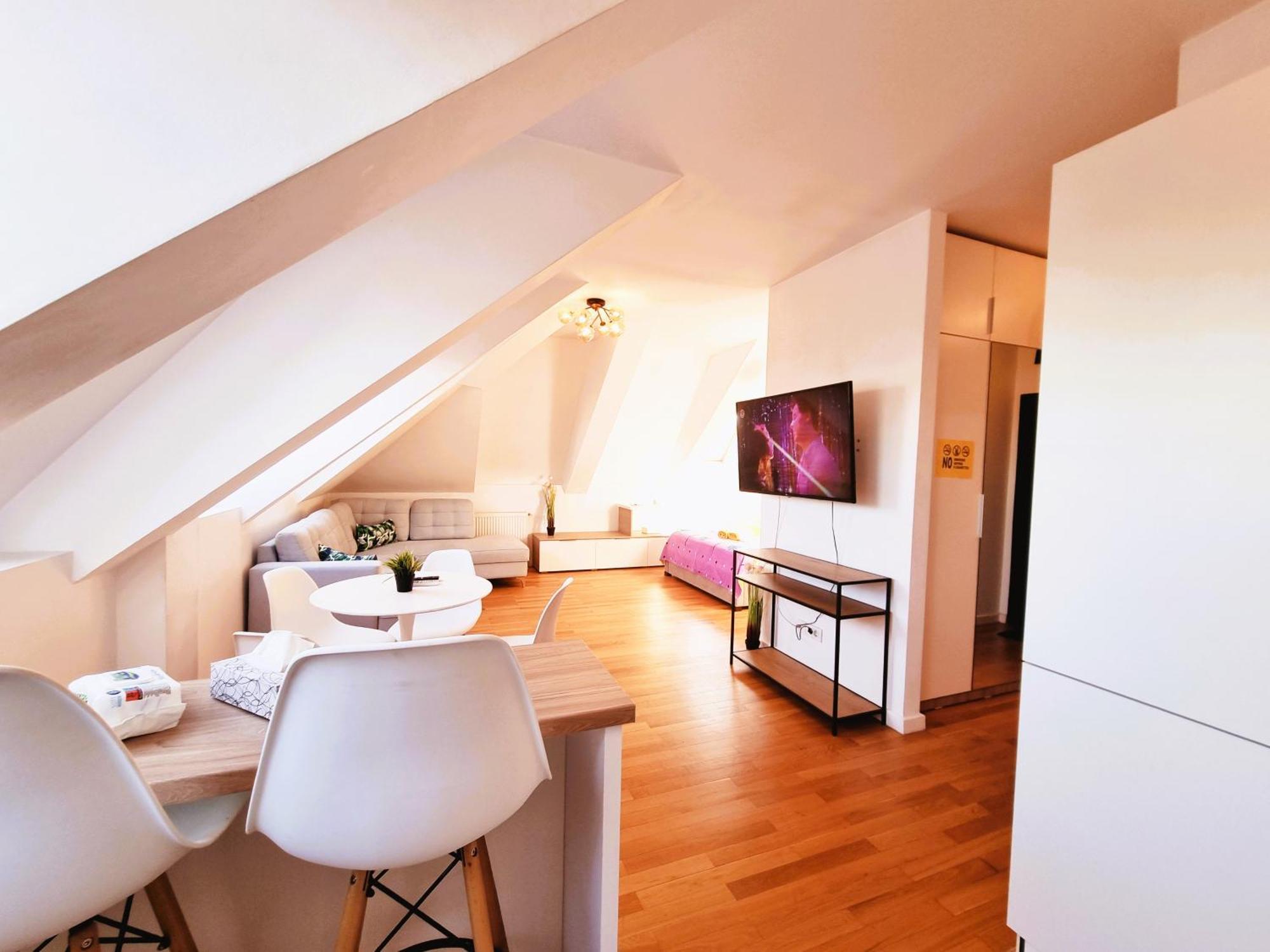 Bucharest Central E Apartment Екстериор снимка